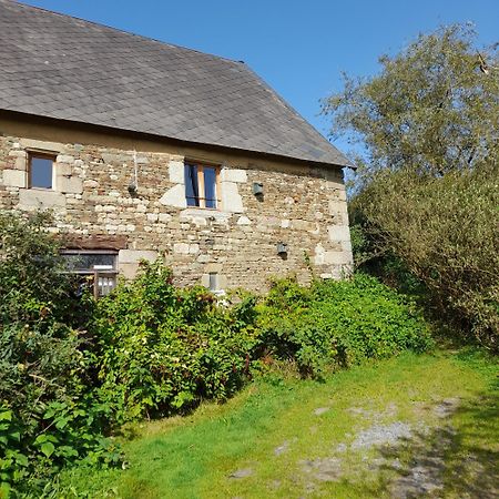 Le Calipel Saint-Vigor-des-Monts Exterior foto