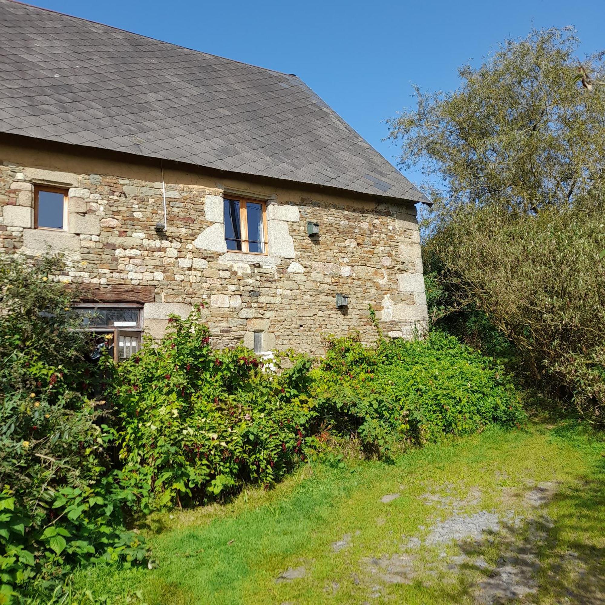 Le Calipel Saint-Vigor-des-Monts Exterior foto